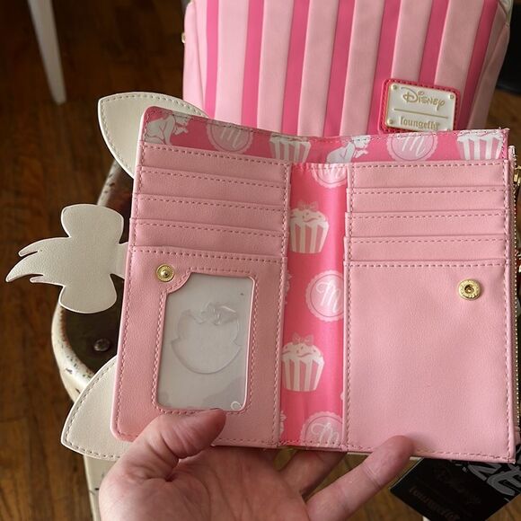 Disney X Loungefly Marie of the Aristocats Cupcake Backpack & Wallet Set - Picture 13 of 16